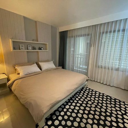 The Room Sansabai Patong Εξωτερικό φωτογραφία