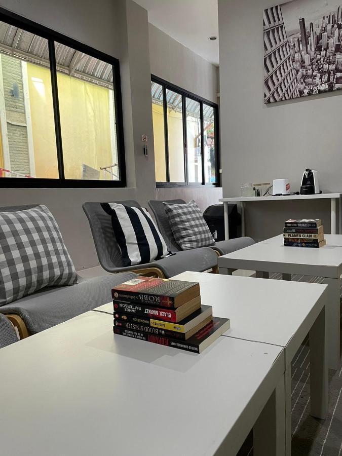 The Room Sansabai Patong Εξωτερικό φωτογραφία