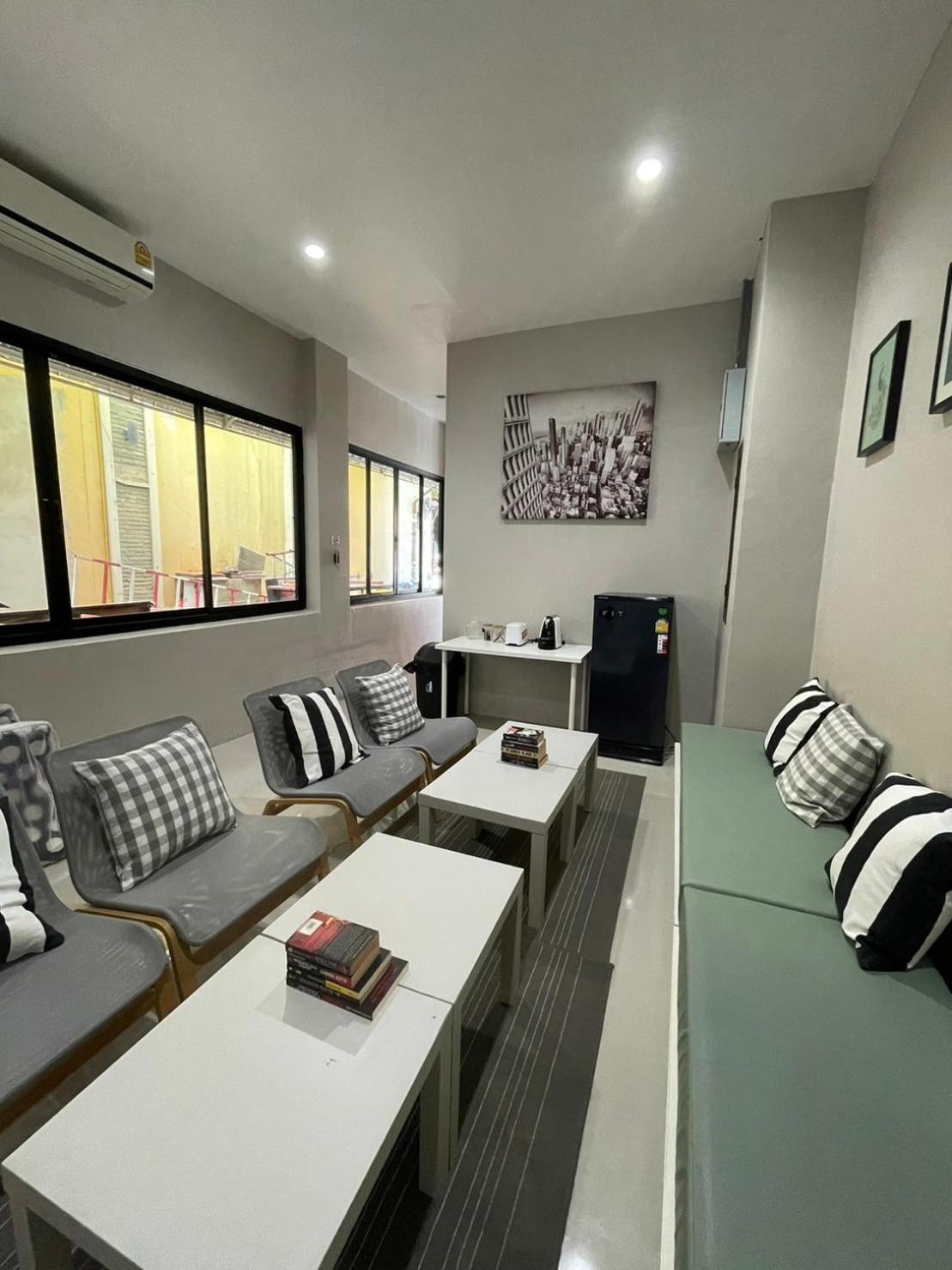 The Room Sansabai Patong Εξωτερικό φωτογραφία