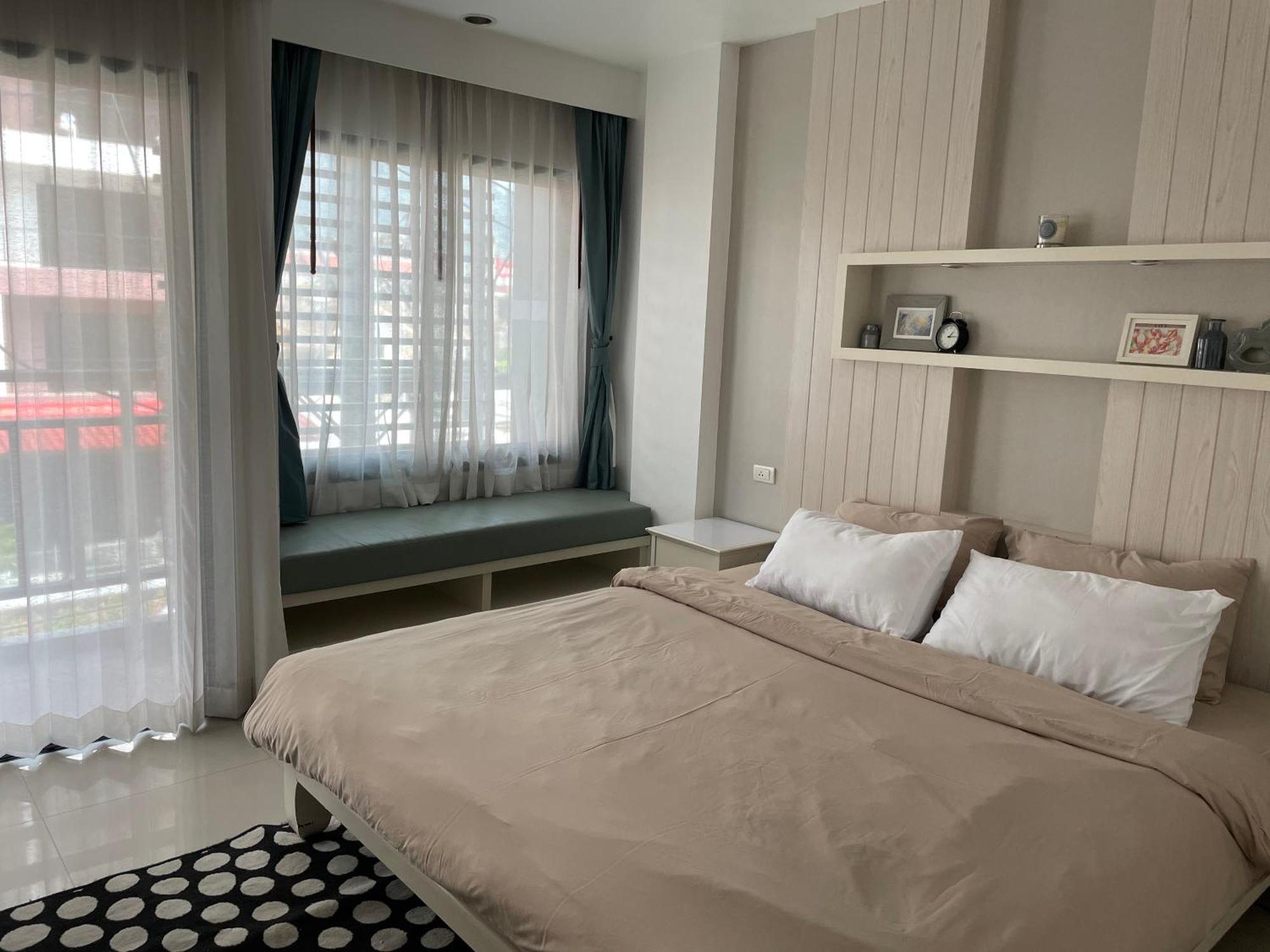 The Room Sansabai Patong Εξωτερικό φωτογραφία